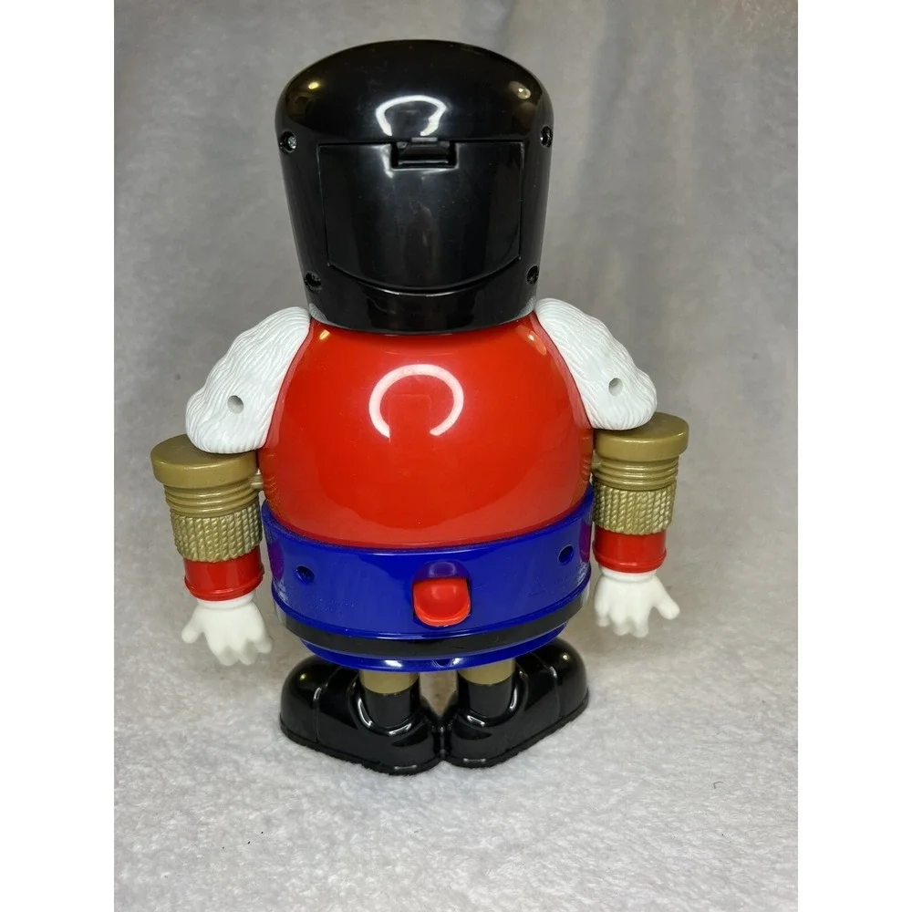 M‎ & M's Sweet Red Nutcracker Candy Dispenser Limited Edition